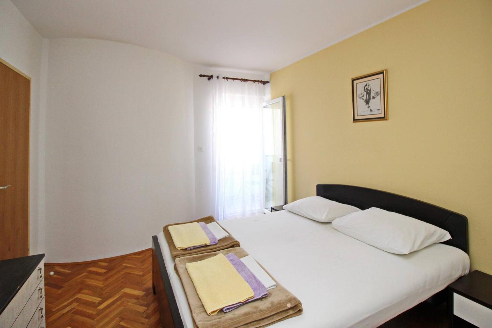 Apartments Karamarko Baska  Exterior photo